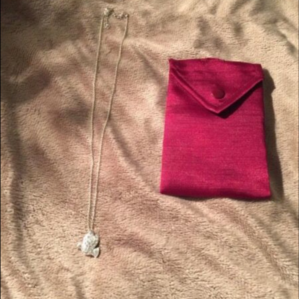 Monet silver bird Necklace